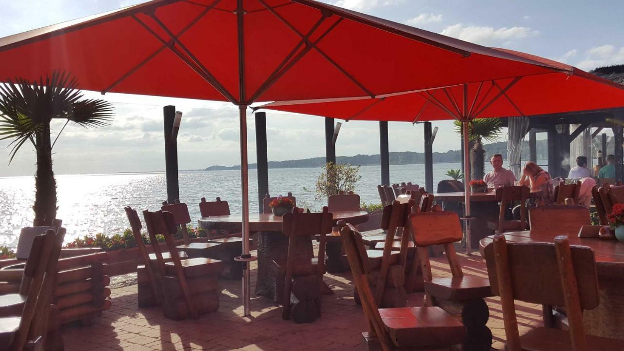 Terrassenwohnung "Haffparadies" - Oase Am Haff Garz  Eksteriør billede